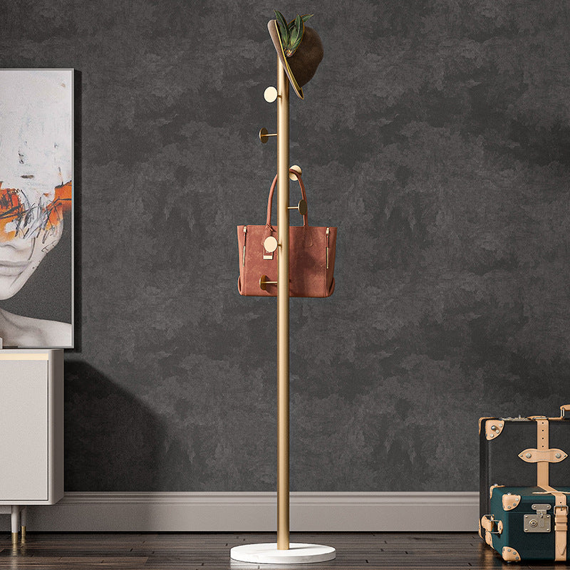 Luxuriöse Kleiderbügel Metallhaken mit Marmorboden