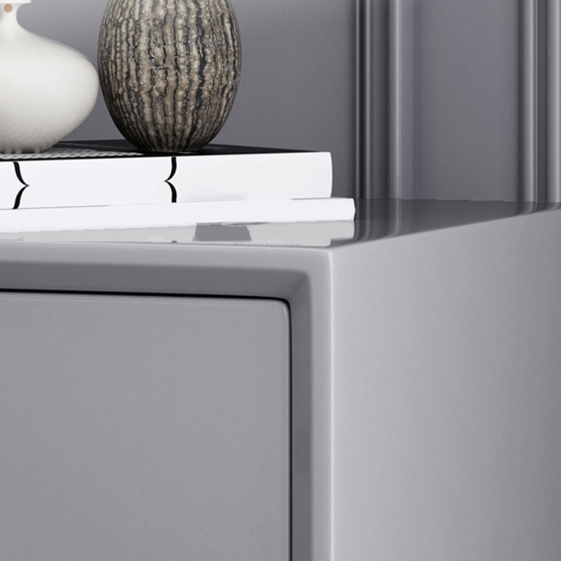 Comodino da letto antico notturno contemporaneo con gambe