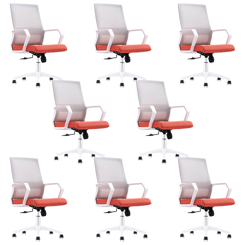 Silla de oficina moderna brazos fijos altura de asiento ajustable altura giratoria con espalda transpirable