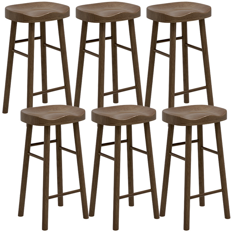 Contatore in legno massiccio e sgabelli da bar moderni sgabelli da banco marrone