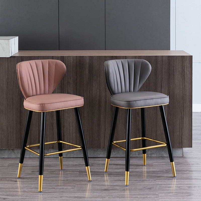 Contra e sgabelli da banco contropiede industriale per il ristorante