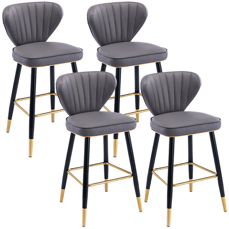 Contra e sgabelli da banco contropiede industriale per il ristorante