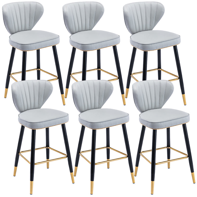 Contra e sgabelli da banco contropiede industriale per il ristorante