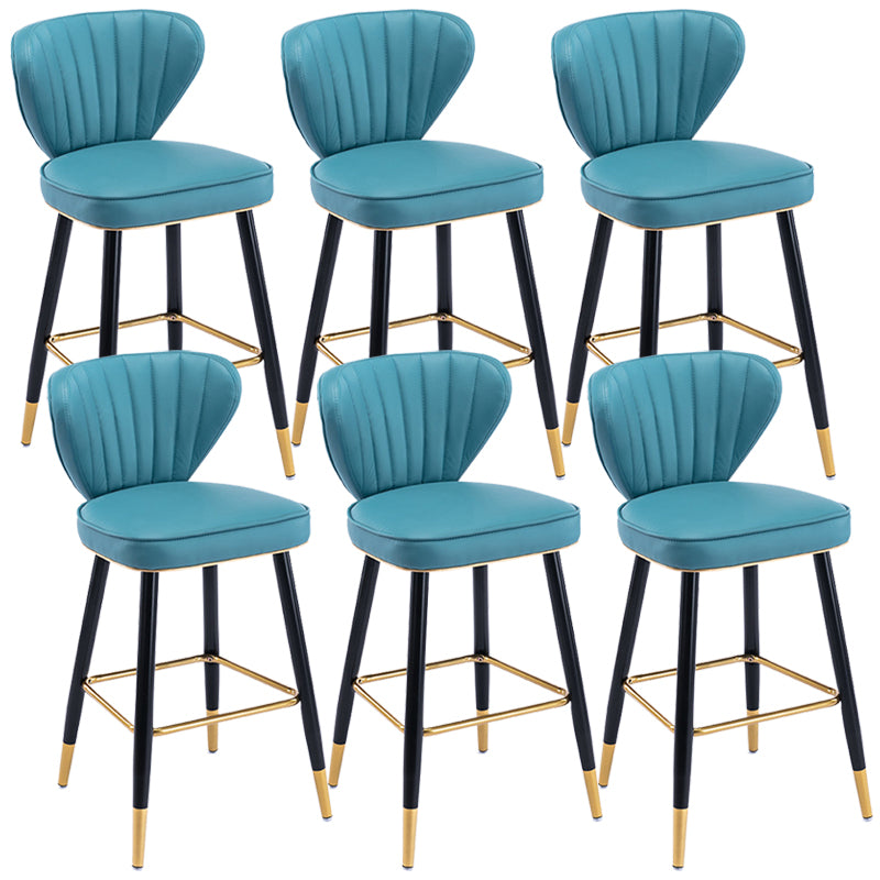 Contra e sgabelli da banco contropiede industriale per il ristorante