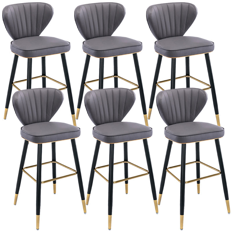 Contra e sgabelli da banco contropiede industriale per il ristorante