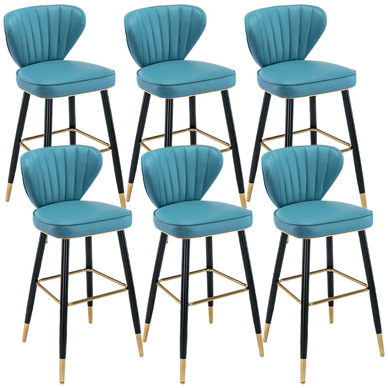 Contra e sgabelli da banco contropiede industriale per il ristorante