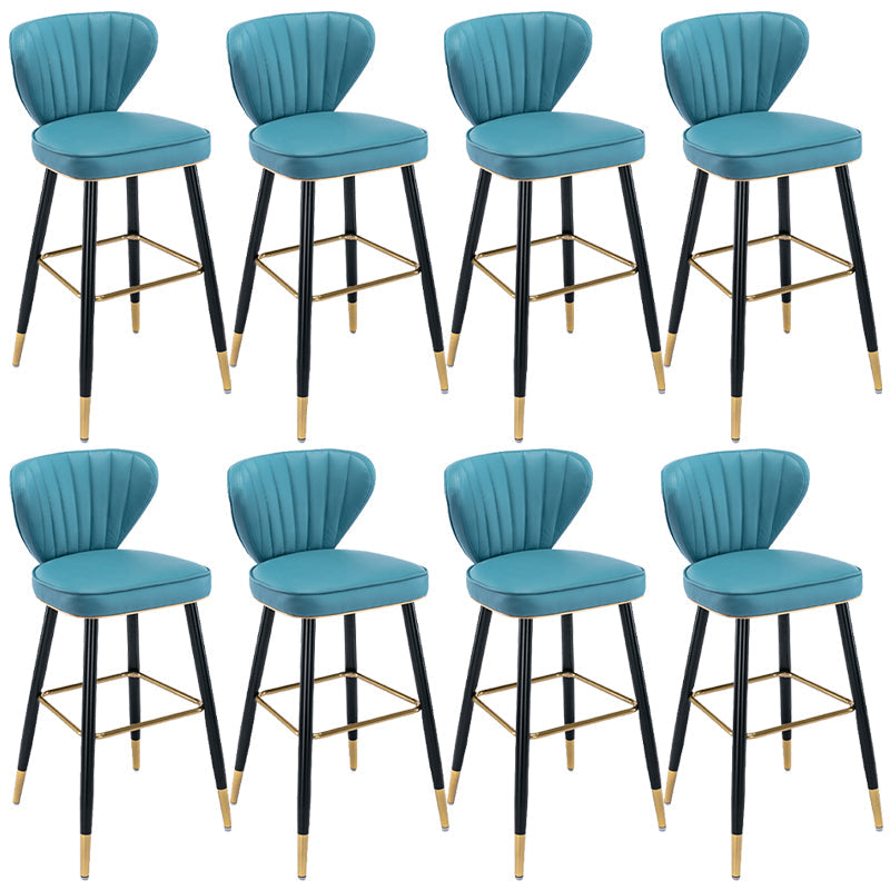 Contra e sgabelli da banco contropiede industriale per il ristorante