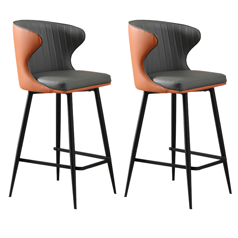 Sgabello da bar con barra bassa con sgabello da baiassa in fux in fux moderno per cucina