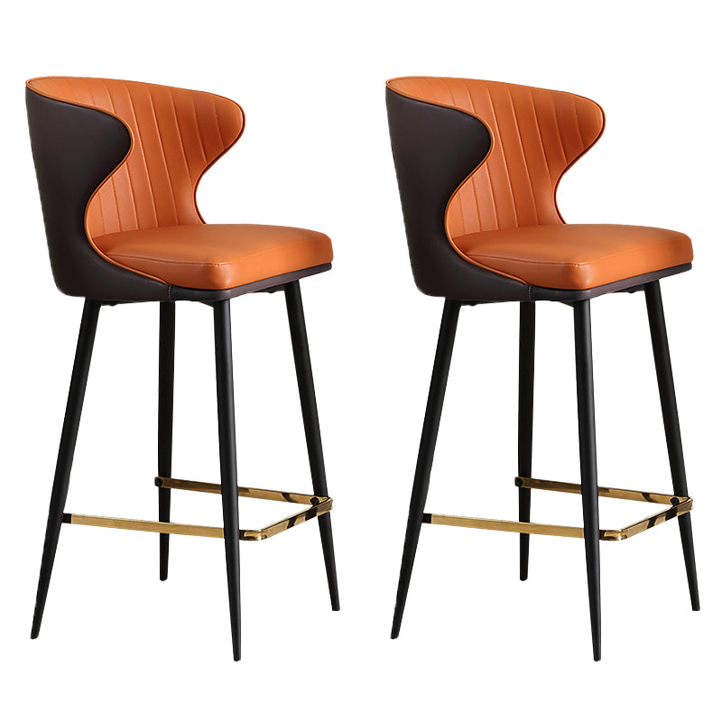 Sgabello da bar con barra bassa con sgabello da baiassa in fux in fux moderno per cucina