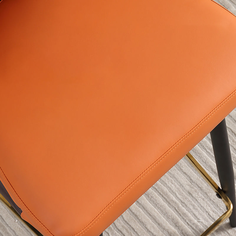 Sgabello da bar con barra bassa con sgabello da baiassa in fux in fux moderno per cucina