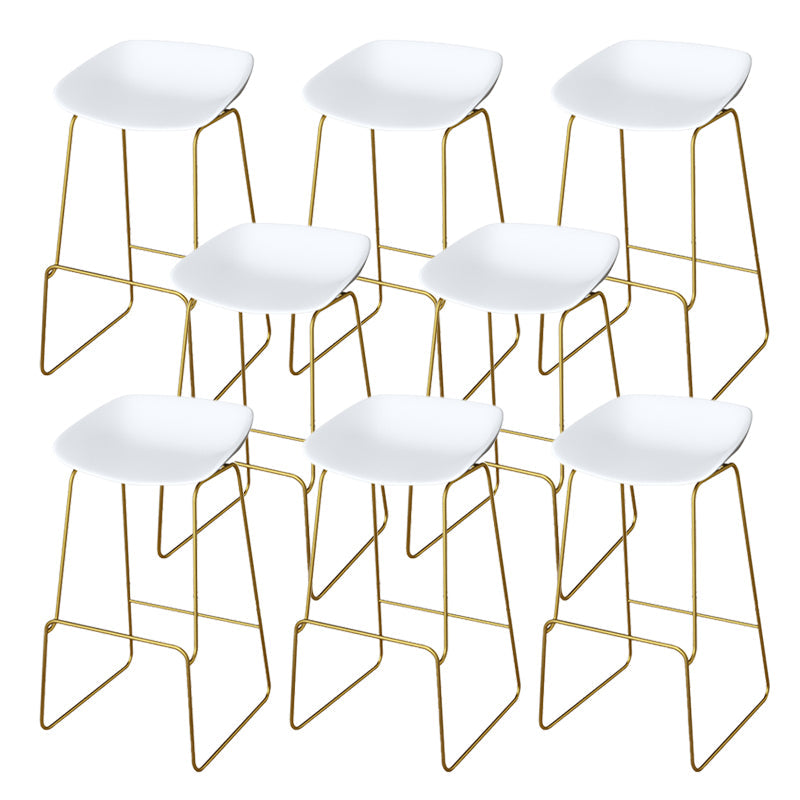 Sgabelli da pranzo in metallo sgabelli da bar scandinavo senza braccio con poggiapiedi