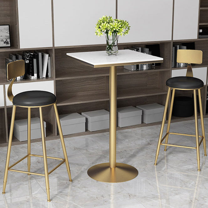 Faux lederen eetkrukken gestoffeerde barkrukken met metalen basis