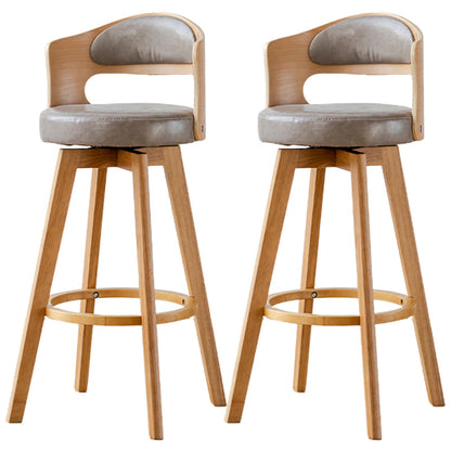 Sgabelli da bar rotondi a braccia rotondi con base in legno