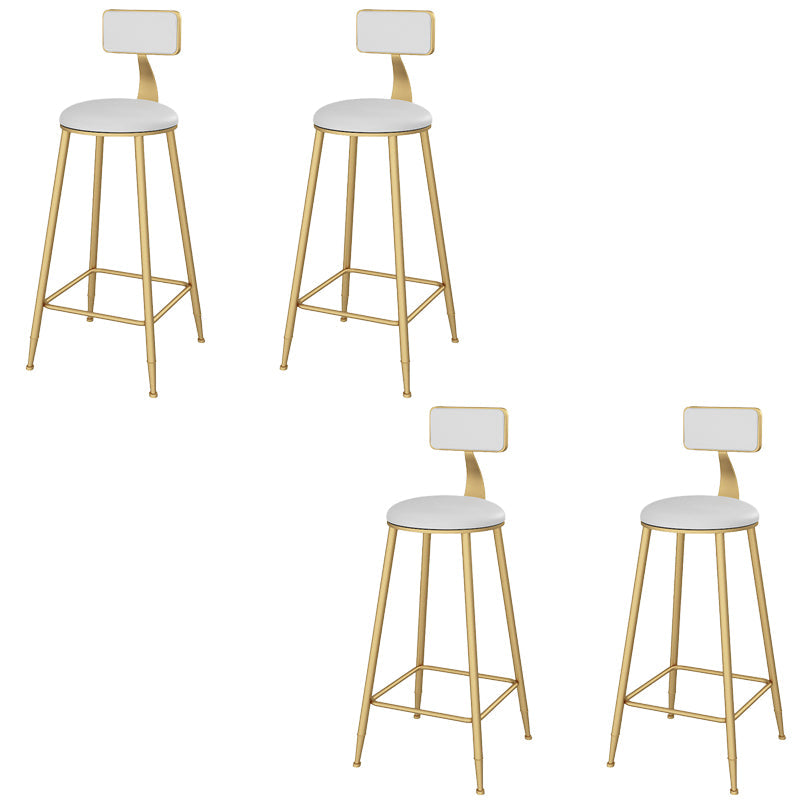 Lage rug faux lederen eetgelegen krukeloze barkrukken met metalen basis