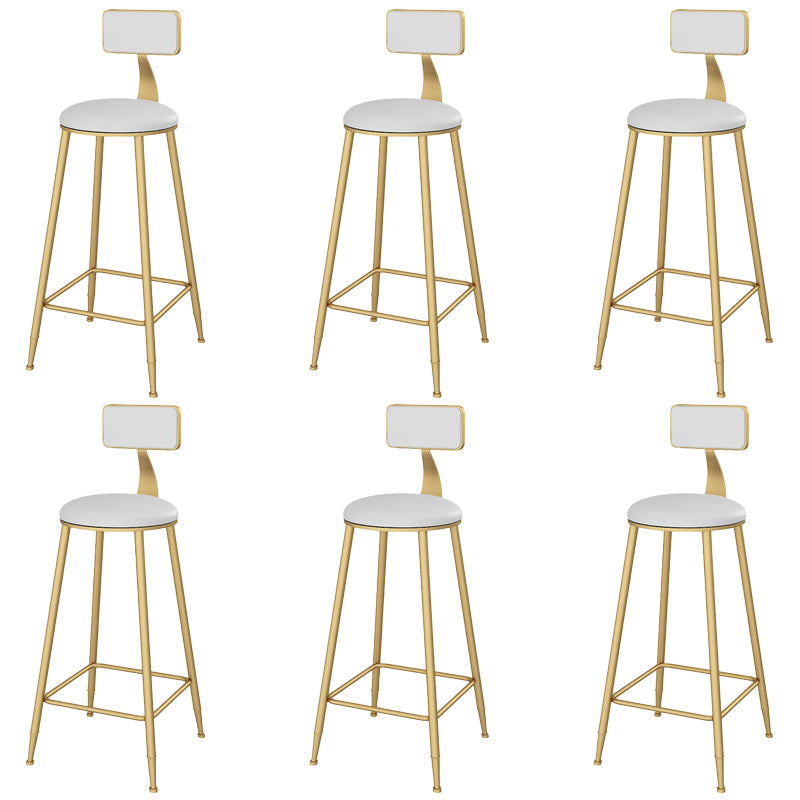 Lage rug faux lederen eetgelegen krukeloze barkrukken met metalen basis