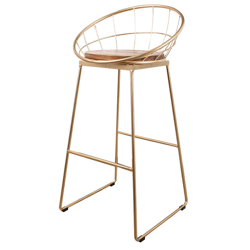 Sgabelli da bar rotondi contemporanei con poggiabottiglie in metallo con poggiapiedi