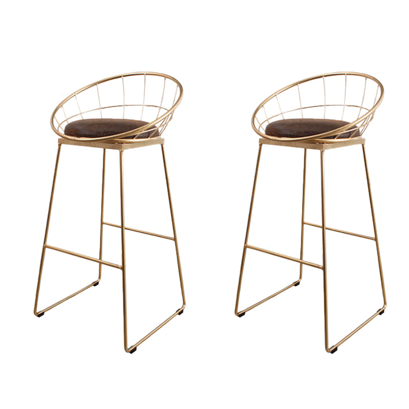 Sgabelli da bar rotondi contemporanei con poggiabottiglie in metallo con poggiapiedi