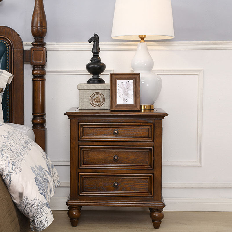 Traditional Night Table Storage Bed Nightstand with 3 Drawers for Home https: res.litfad.com site img item 2022 12 03 6977469 1200x1200.jpg 1 Piece Clearhalo 'Bedroom Furniture' 'furn' 'furn_night_stand' 'Furniture' 'night_stand' 'Nightstands' 6977469