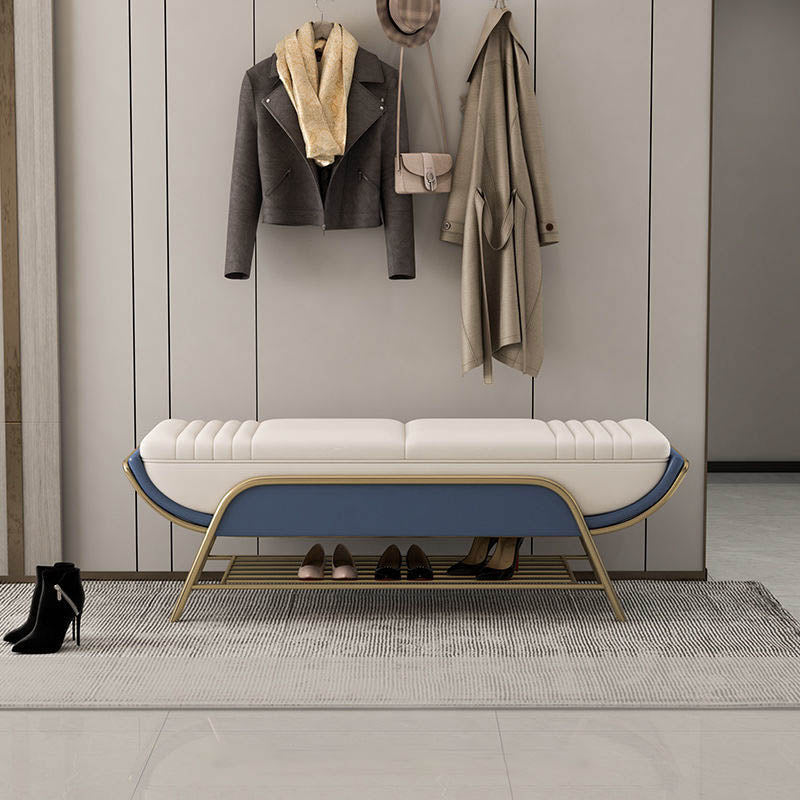 Panchina di posti a sedere ammortizzati glam e panca per la camera da letto con ripiani