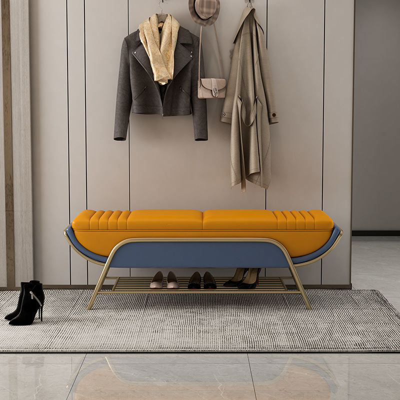 Panchina di posti a sedere ammortizzati glam e panca per la camera da letto con ripiani