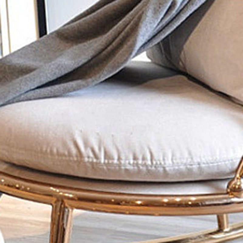 Sedia a dondolo di divano in stile glam che alimenta la sedia a dondolo con ottomana