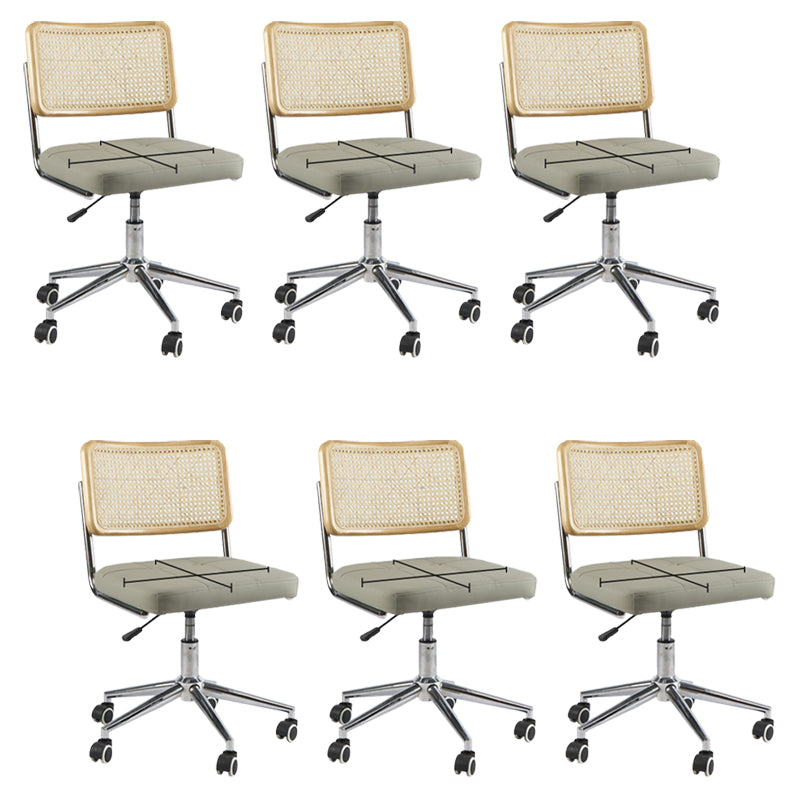 モダンオフィス椅子革調整可能なシートの高さの椅子付き椅子