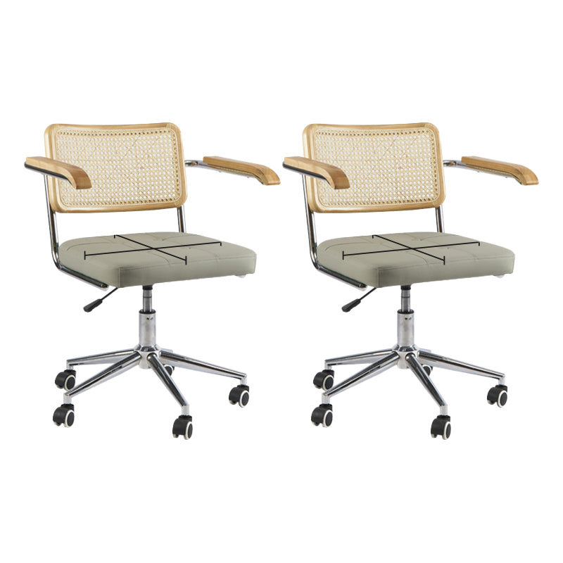 モダンオフィス椅子革調整可能なシートの高さの椅子付き椅子