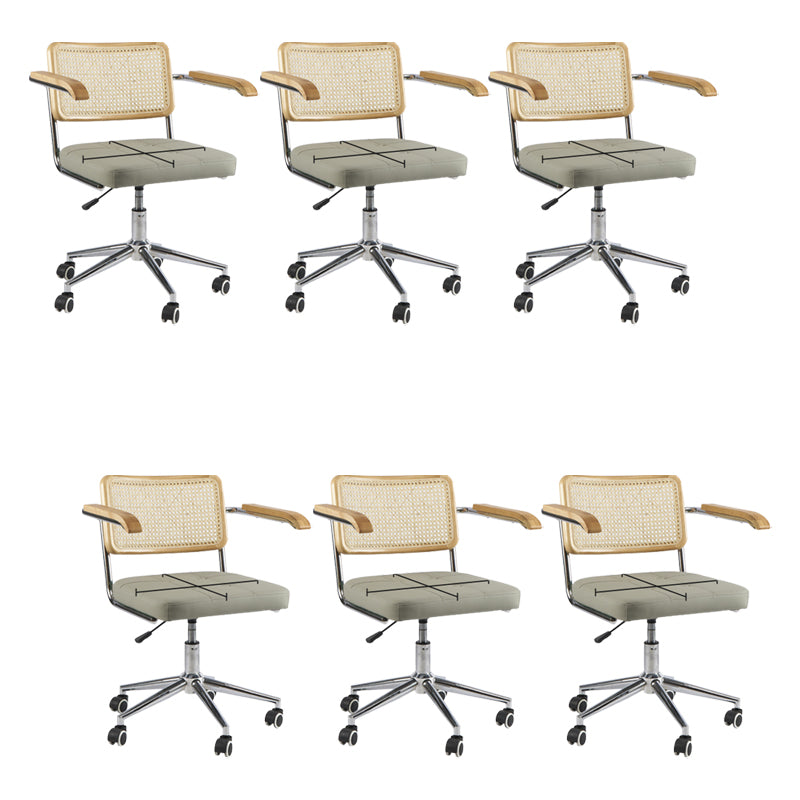 モダンオフィス椅子革調整可能なシートの高さの椅子付き椅子