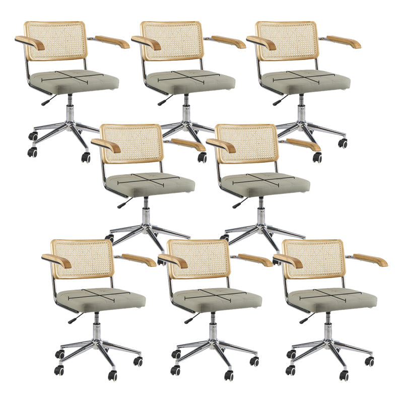 モダンオフィス椅子革調整可能なシートの高さの椅子付き椅子