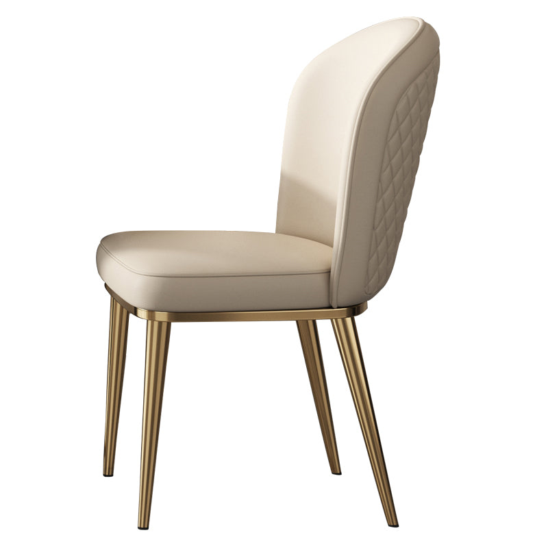 Chaise d'appoint en cuir, chaise de salle à manger à Base dorée Glam pour le salon
