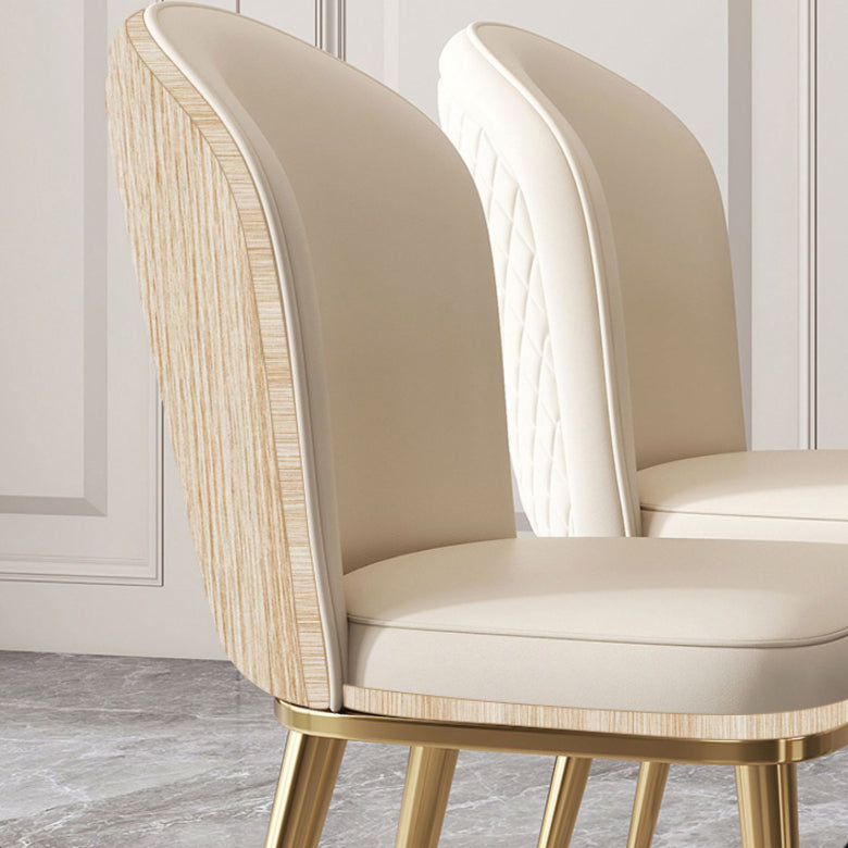 Chaise d'appoint en cuir, chaise de salle à manger à Base dorée Glam pour le salon