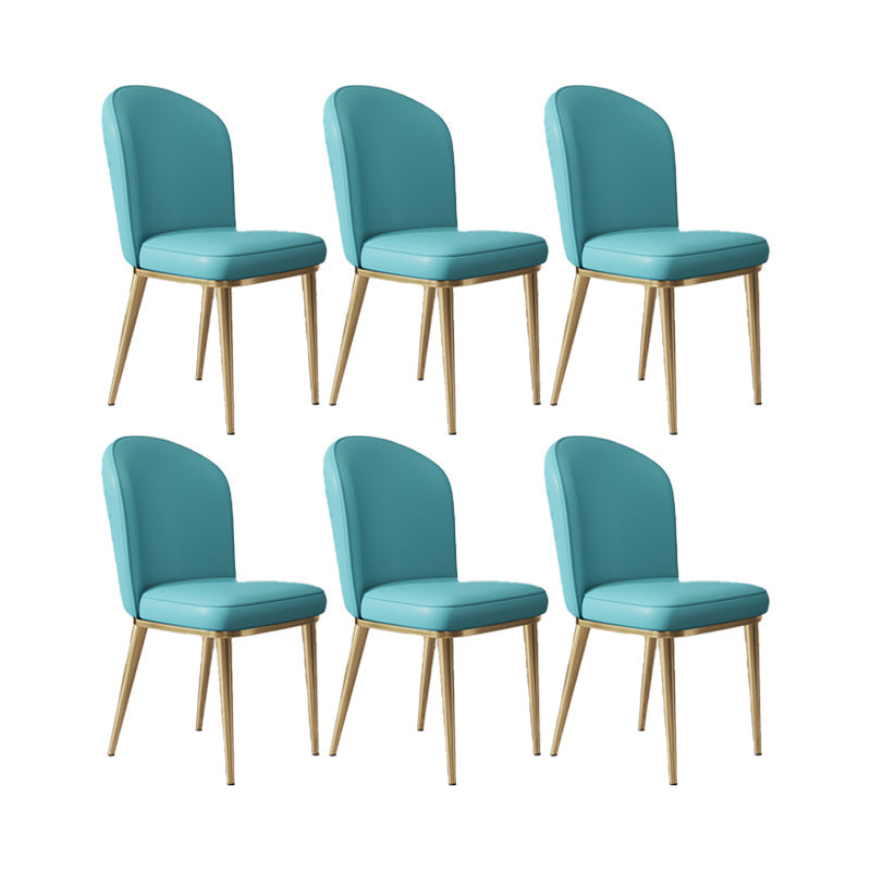 Chaise d'appoint en cuir, chaise de salle à manger à Base dorée Glam pour le salon
