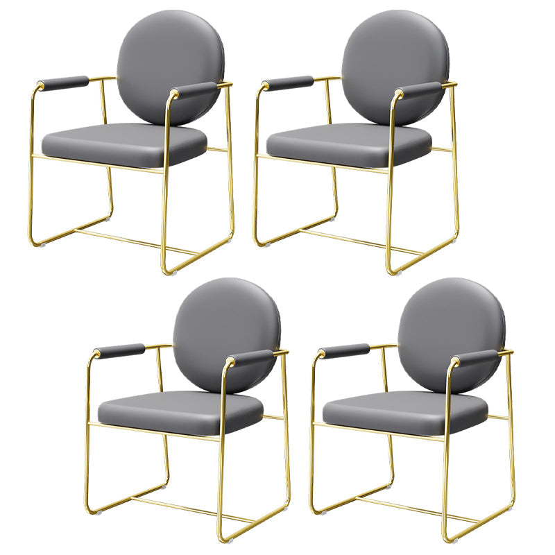 灰色の椅子を備えたメタルダイネットセット1/2/4/7 PCSグラムダイニングテーブルセット