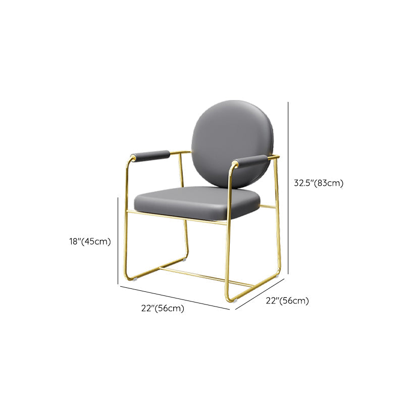 灰色の椅子を備えたメタルダイネットセット1/2/4/7 PCSグラムダイニングテーブルセット