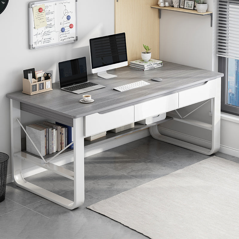 Bureau de bureau de base de traîneau moderne à écriture rectangulaire en bois avec tiroirs