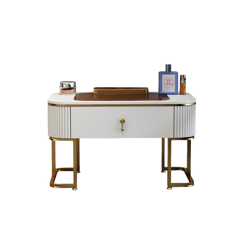 Coiffeur de vanité glamour en verre