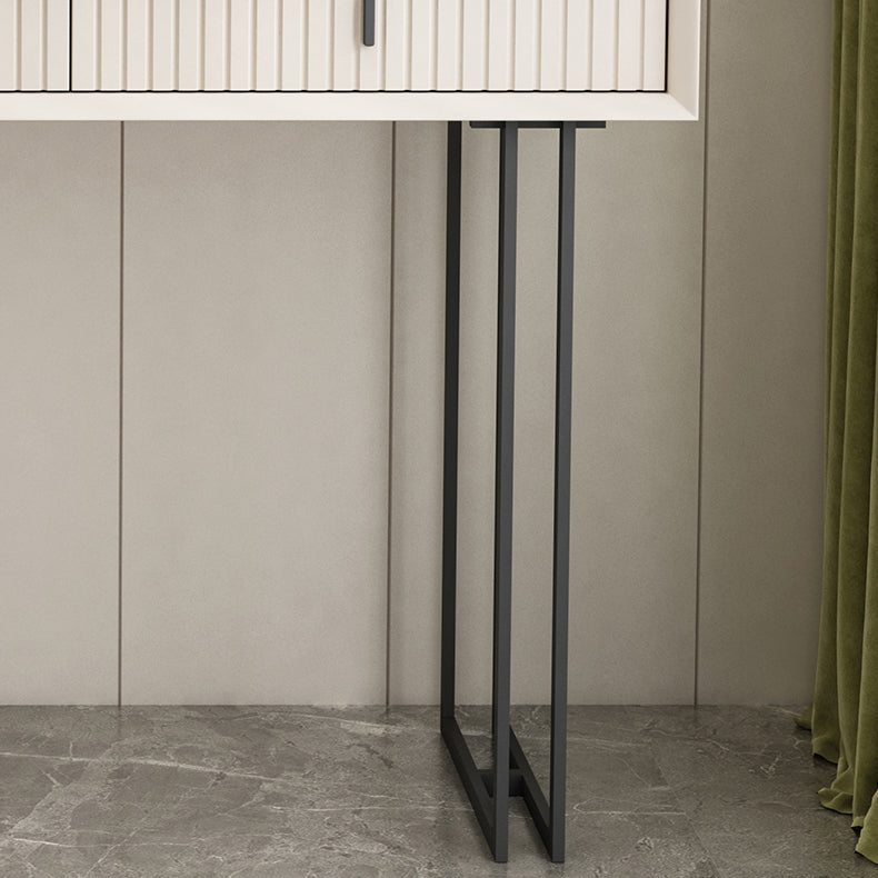 Tavolo da toeletta da toeletta per vanità bianchi in pietra contemporanea