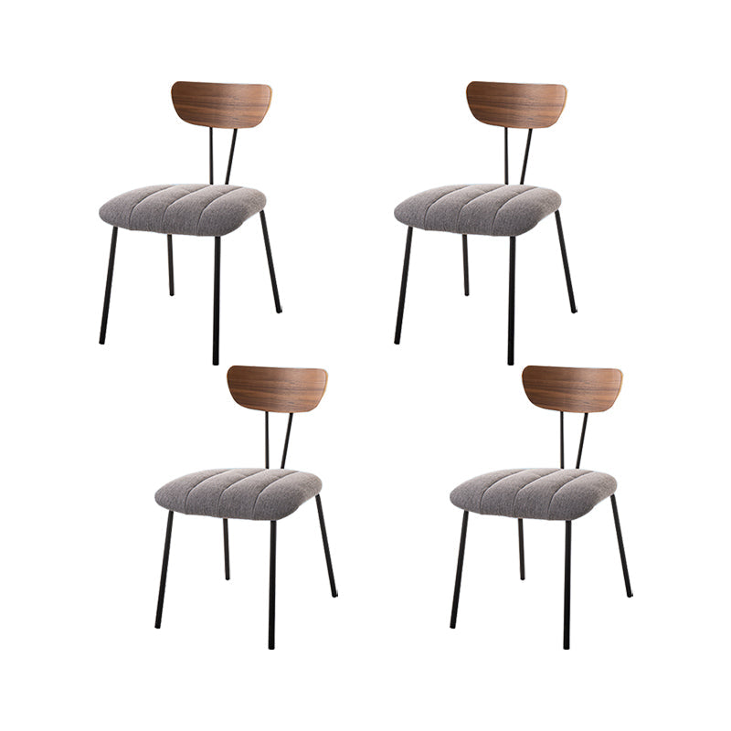 Silla lateral de estilo industrial Silla de comedor tapizada con base de metal