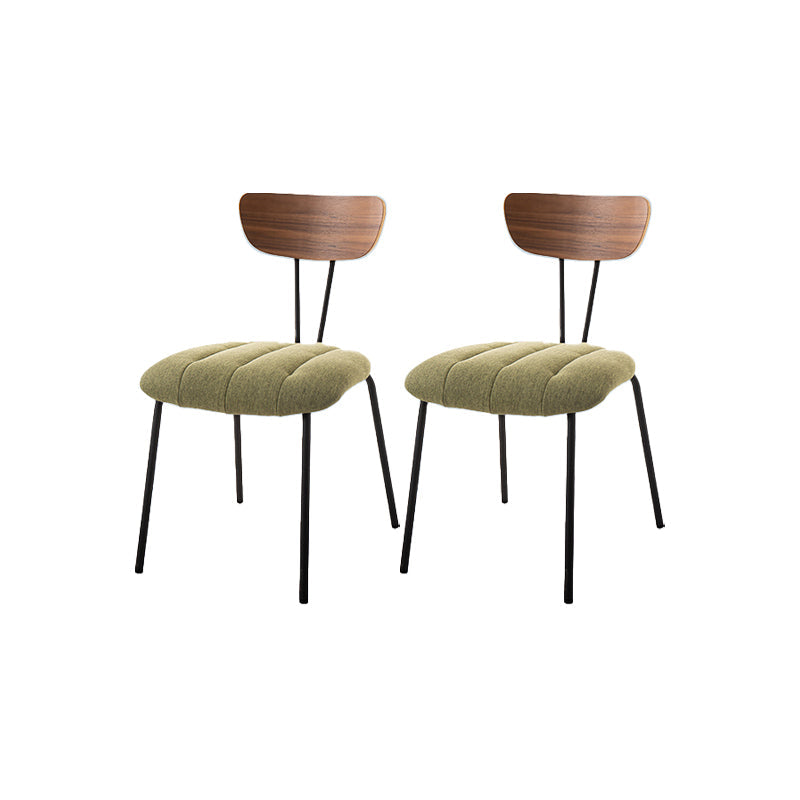 Silla lateral de estilo industrial Silla de comedor tapizada con base de metal