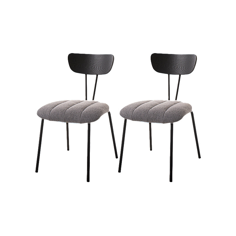 Silla lateral de estilo industrial Silla de comedor tapizada con base de metal