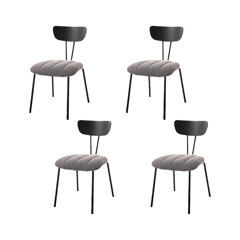 Silla lateral de estilo industrial Silla de comedor tapizada con base de metal