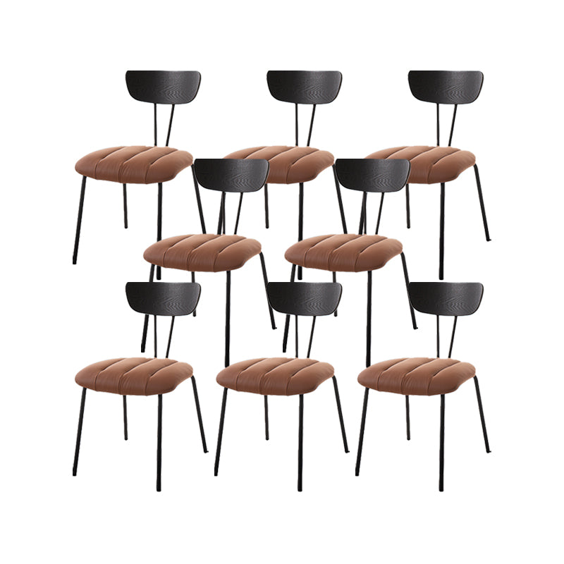 Silla lateral de estilo industrial Silla de comedor tapizada con base de metal