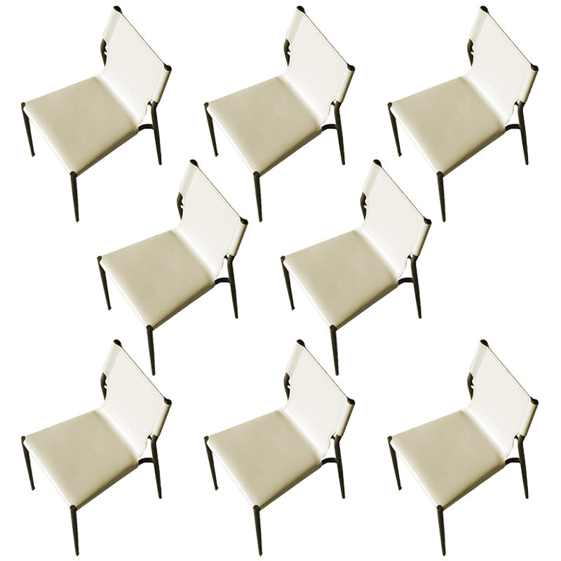 Moderne eenvoudige zijstoel kleurrijke faux lederen kant eetkamerstoel voor woonkamer