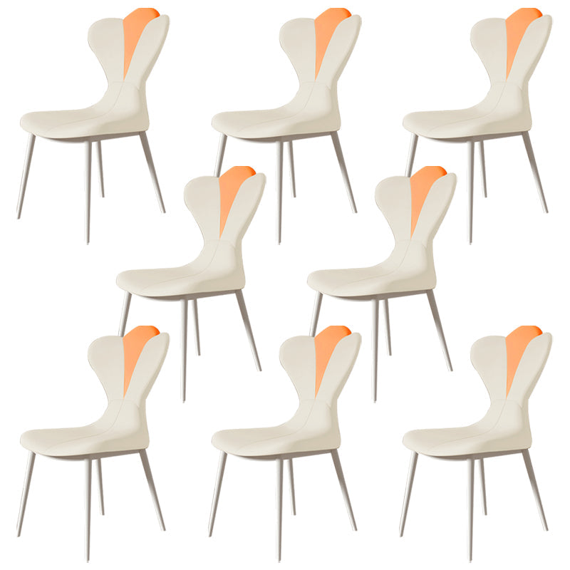 Chaise latéral simple moderne en faux cuir chaise de salle à manger sans bras avec base en métal