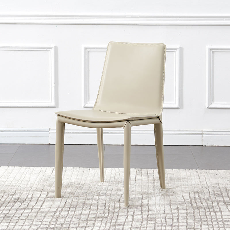 モダンなシンプルなサイドチェアフェイクレザー自宅で使用するためのカラフルなアームレスダイニングチェア