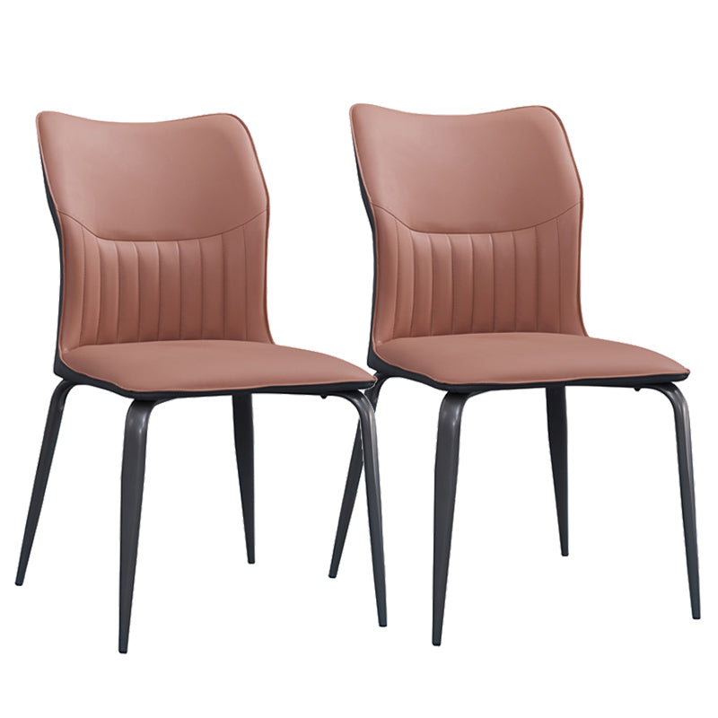 Chaise d'accélération simple moderne chaise à manger en faux cuir avec base en métal pour le salon