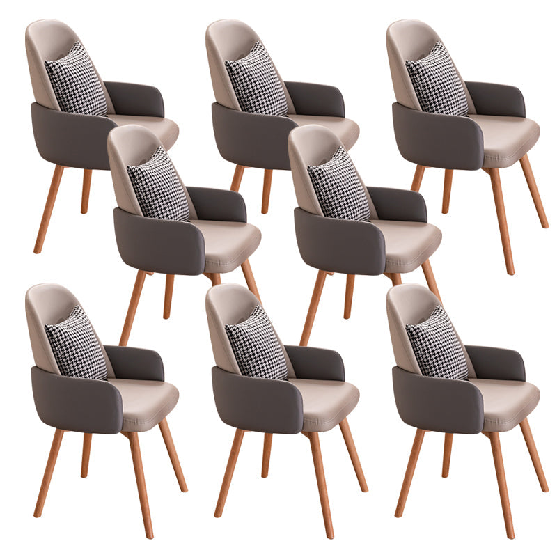 木製の脚のあるモダンなスタイルのアームチェア布張りダイニングチェア