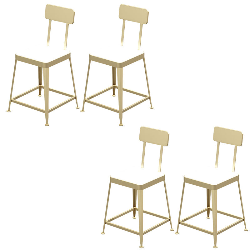 Sgabelli da bar quadrato in finta pelle in pelle con base di metallo