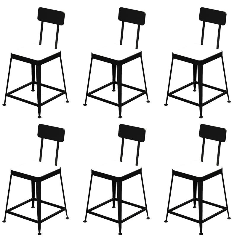 Sgabelli da bar quadrato in finta pelle in pelle con base di metallo