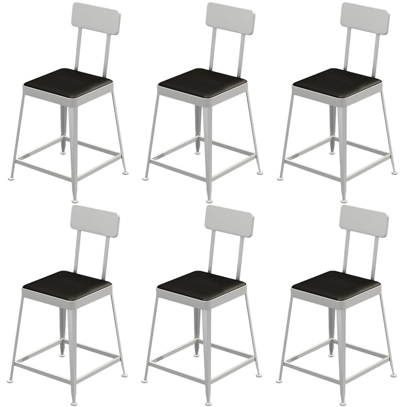 Sgabelli da bar quadrato in finta pelle in pelle con base di metallo